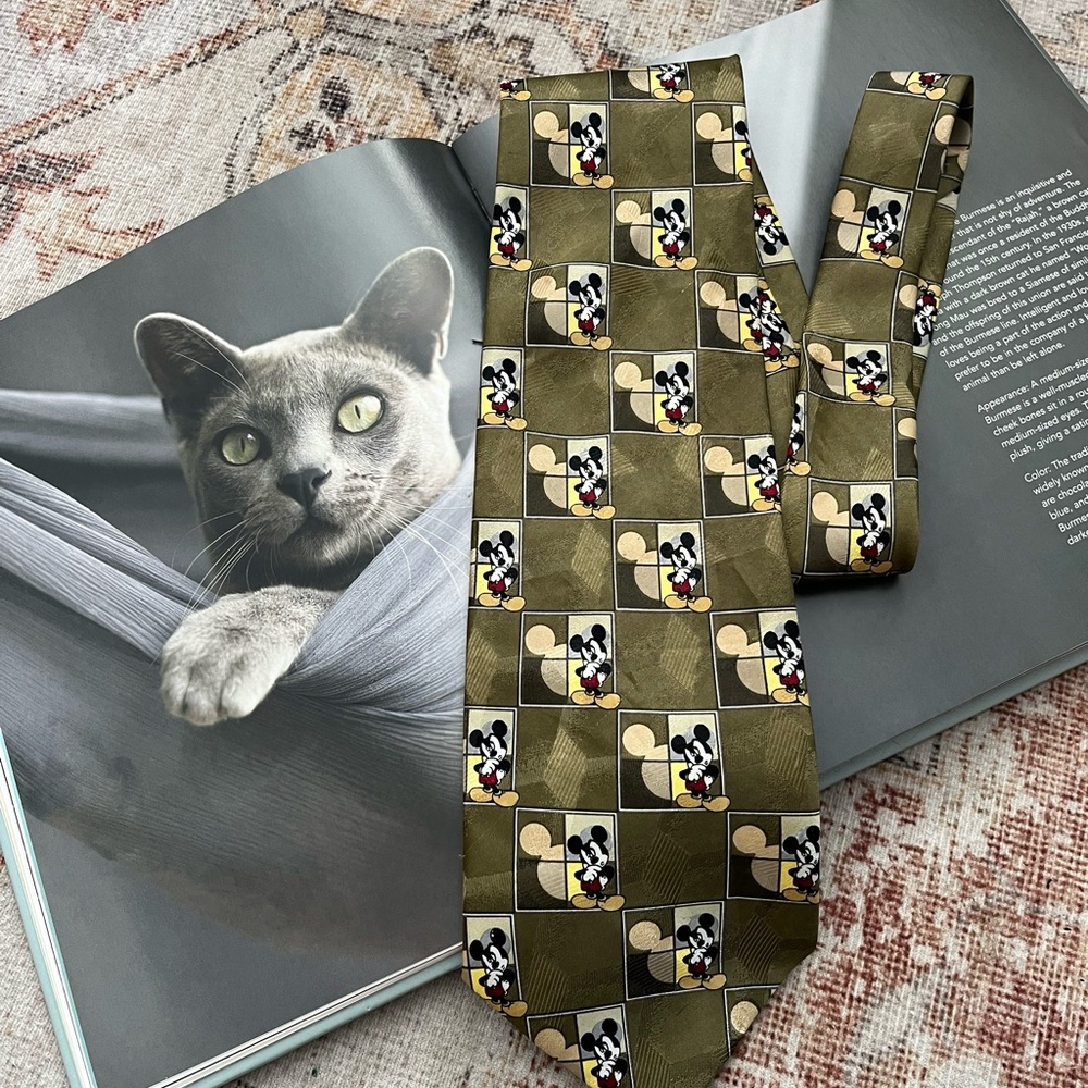 Vintage 90’s Mickey Mouse print tie